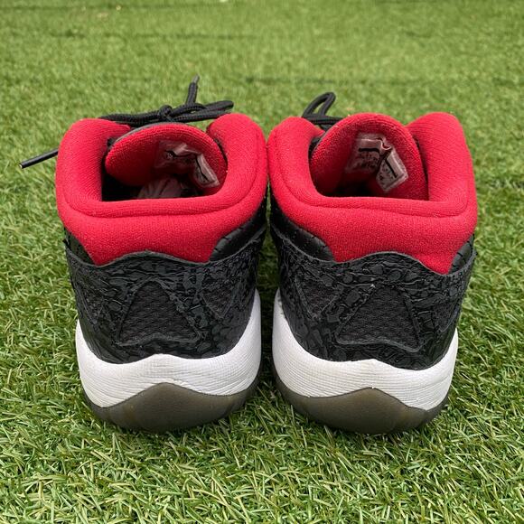 Jordan 11 IE Low Retro Black Red 2011 4.5Y 306006-001 - Picture 2 of 6